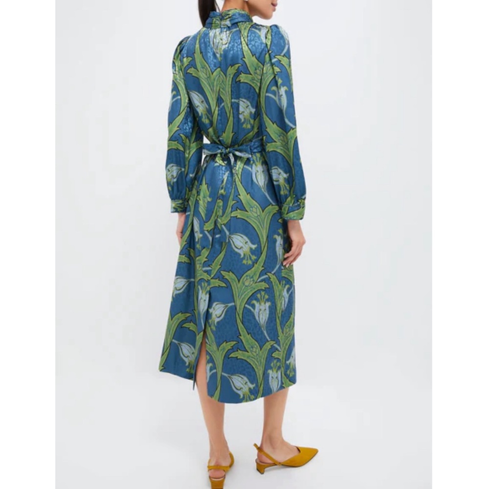 TUCKERNUCK Deco Floral Satin Faven Dress - Picture 4 of 12